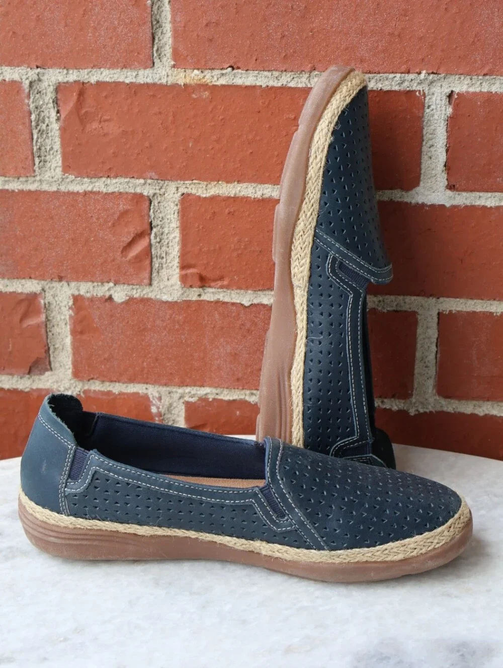 Clarks Elaina Ruby Slip-On Espadrille Navy Leather Flats. 8M